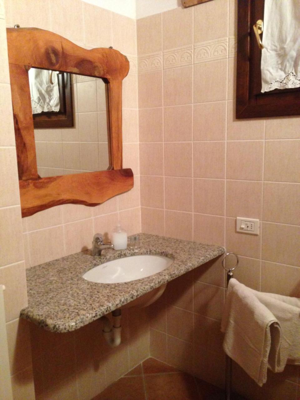 Albergo Panoramico Lenna Экстерьер фото